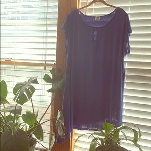 Monroe and Main Blue asymmetrical dress/shirt